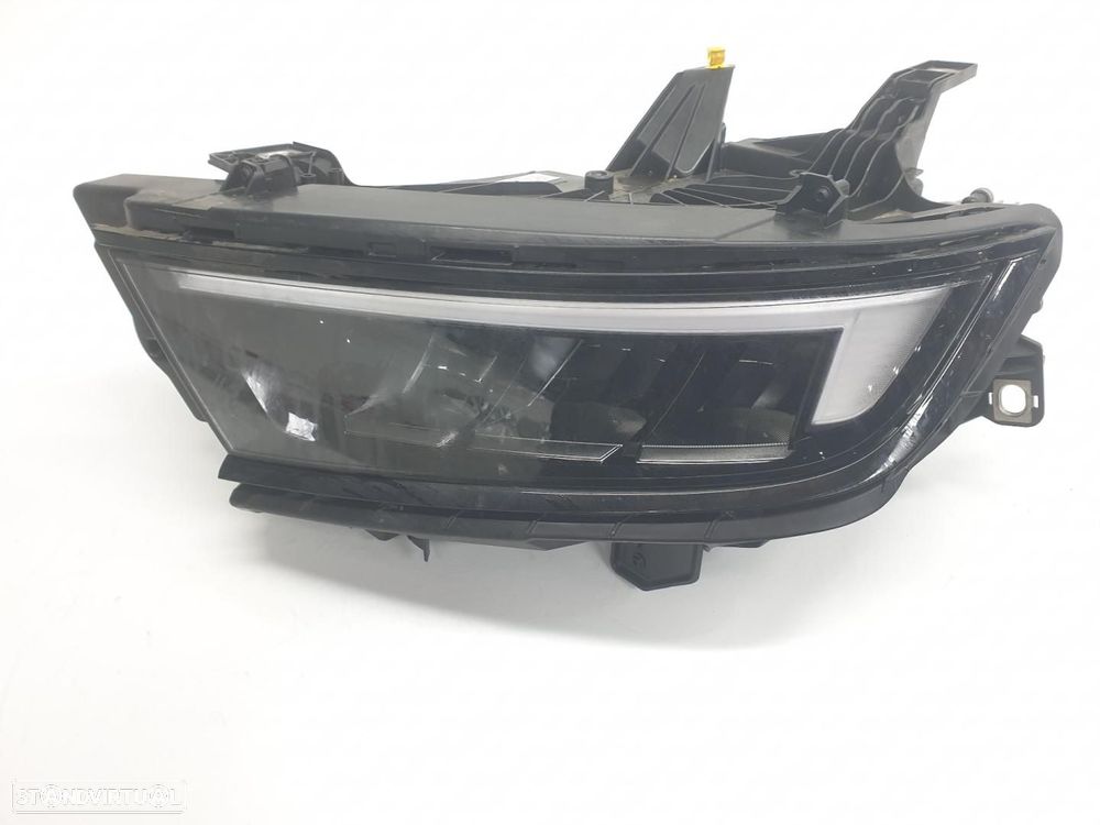 FAROL ESQUERDO OPEL ASTRA L SPORTS TOURER - 1
