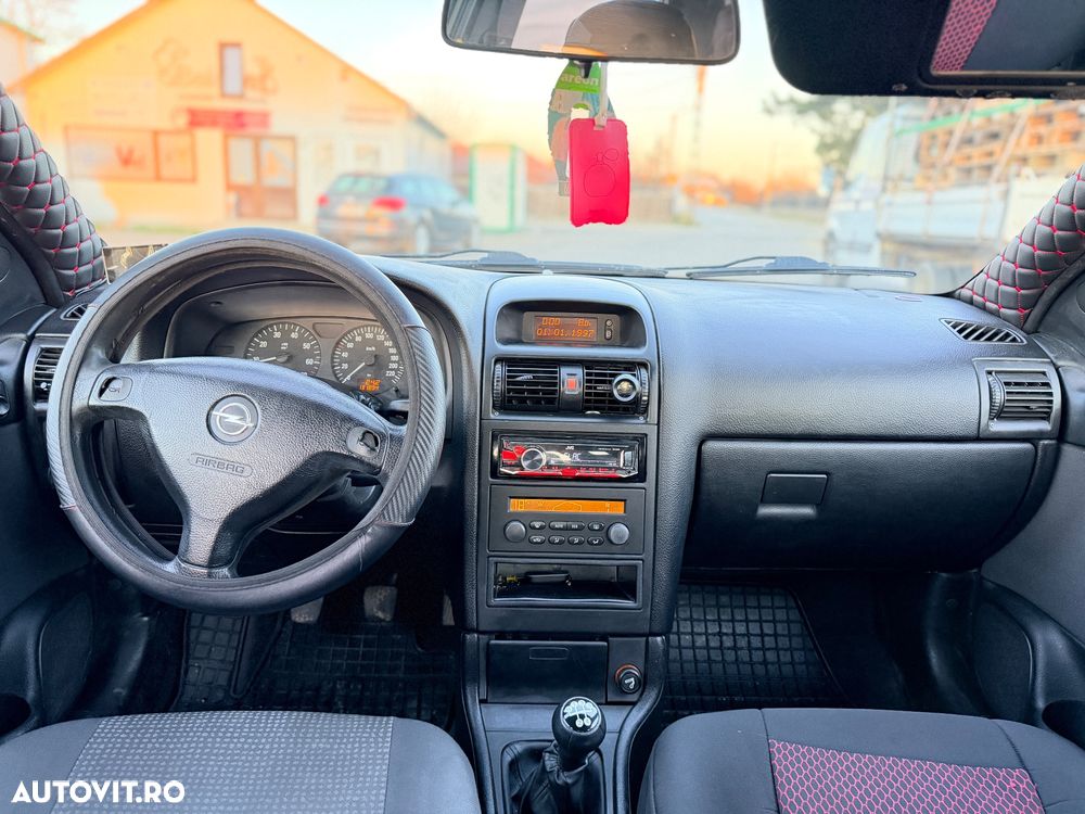 Opel Astra 1.6 - 6
