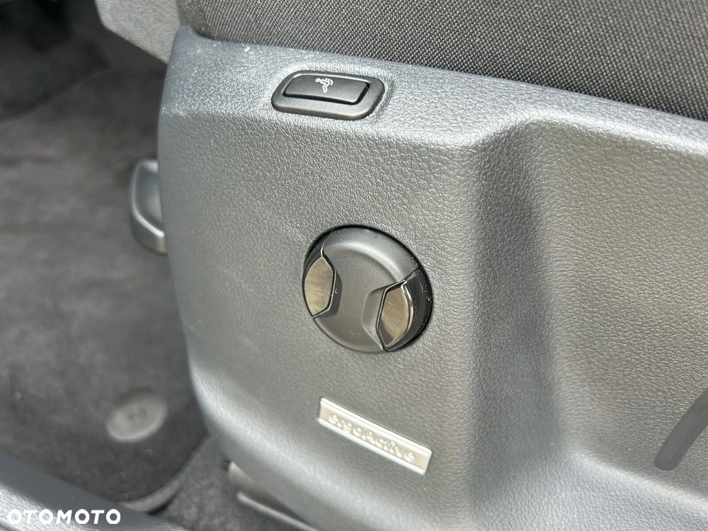 Volkswagen Touran 1.5 TSI EVO Highline DSG - 37