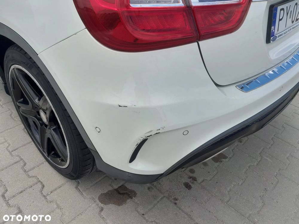 Mercedes-Benz GLA 200 (CDI) d 4-Matic - 13