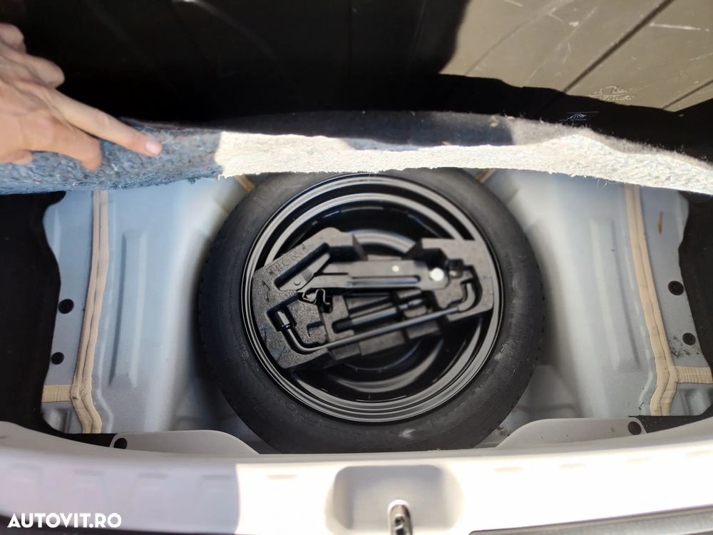 Toyota Aygo 1.0 VVY-I 5 usi X - 4