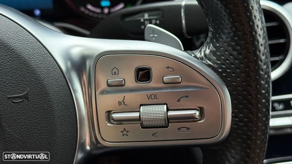 Mercedes-Benz C 300 e AMG Line - 12