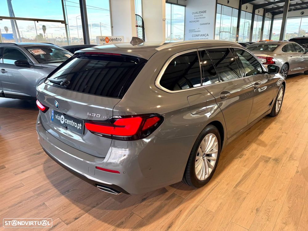 BMW 530 e Line Luxury — fotografia 6