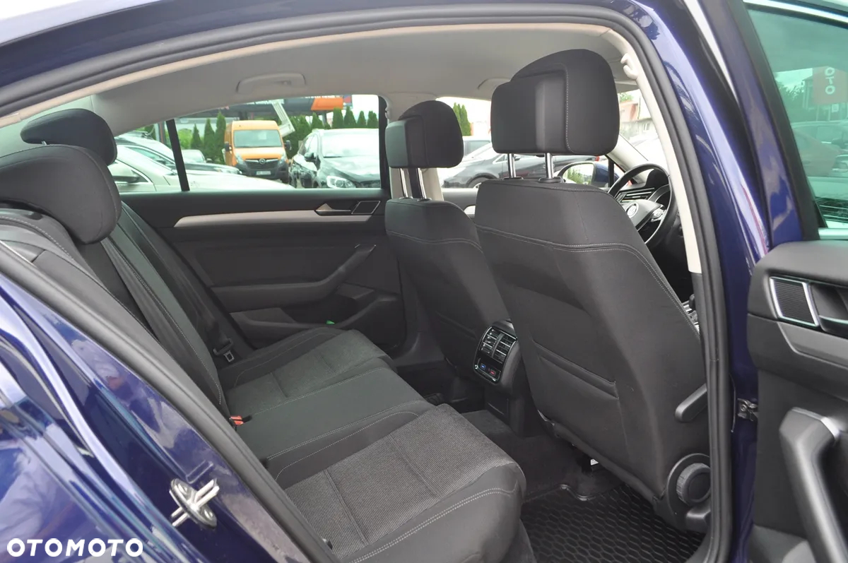 Volkswagen Passat 2.0 TDI BMT Comfortline DSG7 - 20