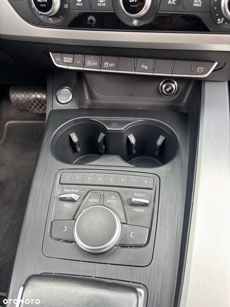 Audi A4 Avant 40 TDI Advanced S tronic - 12