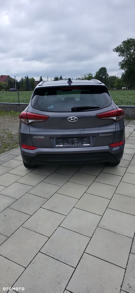Hyundai Tucson - 4