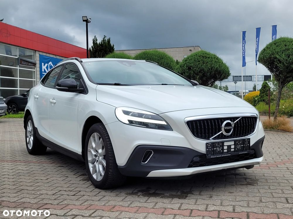 Volvo V40 Cross Country D2 Momentum - 12