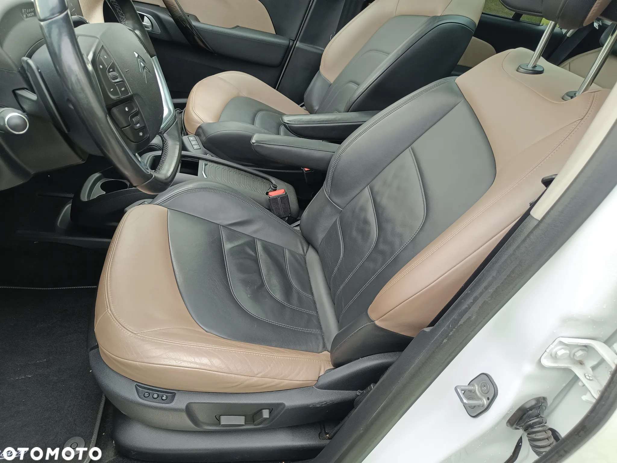 Citroën C4 Grand Picasso 2.0 BlueHDi Exclusive - 14