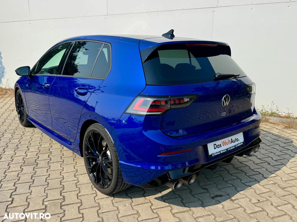 Volkswagen Golf - 5