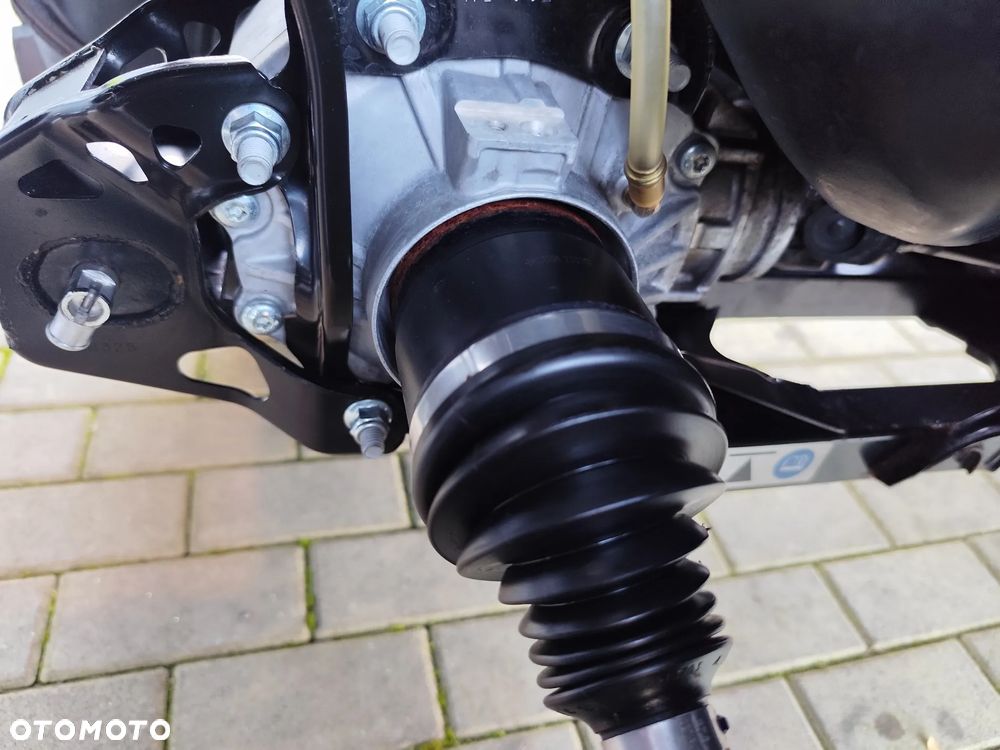 Can-Am Outlander - 36