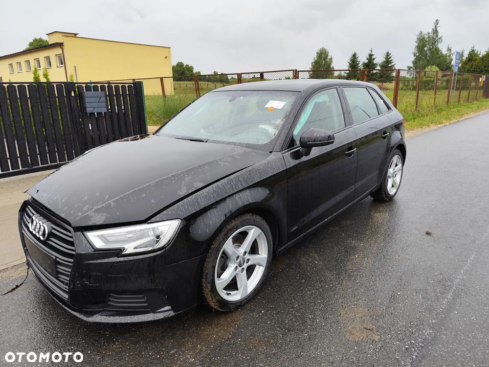 Audi A3 Sportback 35 TDI S tronic S line - 9