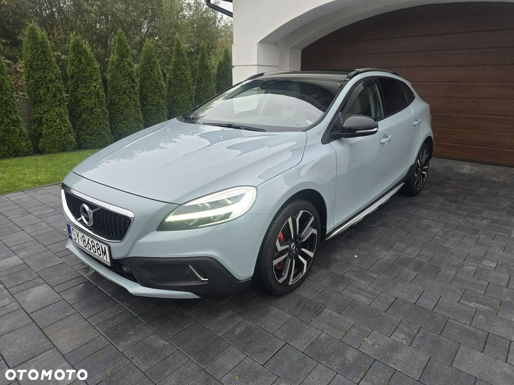 Volvo V40 Cross Country - 7