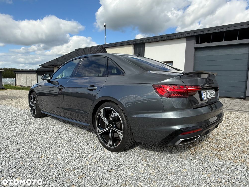 Audi A4 Limousine 35 TFSI mHEV S Line S tronic - 4