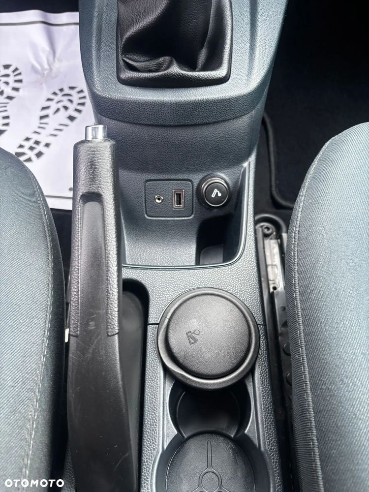 Ford Fiesta 1.25 Champions Edition - 22