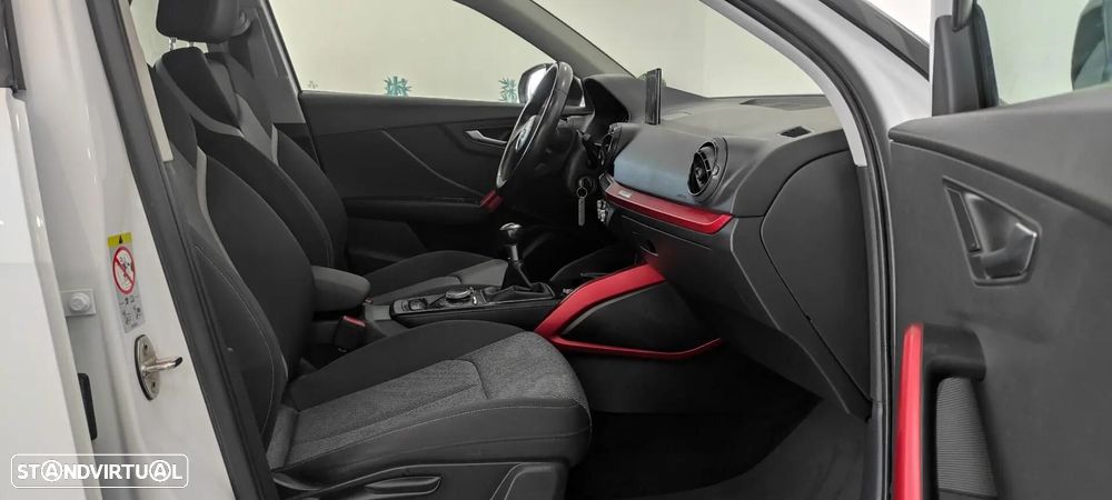 Audi Q2 1.6 TDI Sport - 24