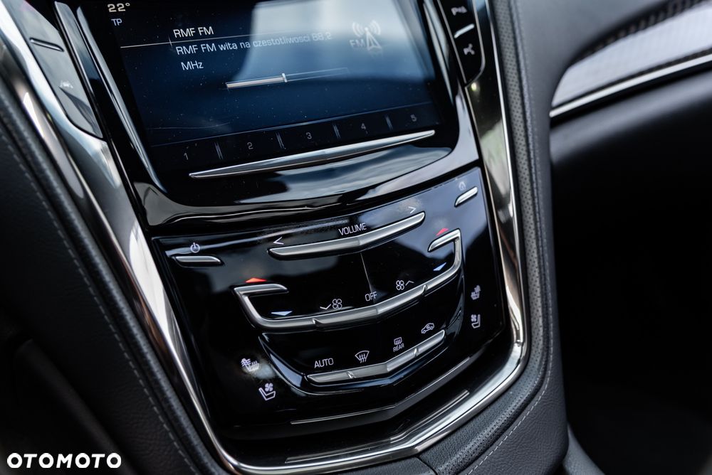 Cadillac CTS 2.0 Turbo AT AWD Premium - 32