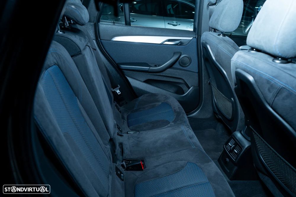 BMW X1 16 d sDrive Pack M - 9