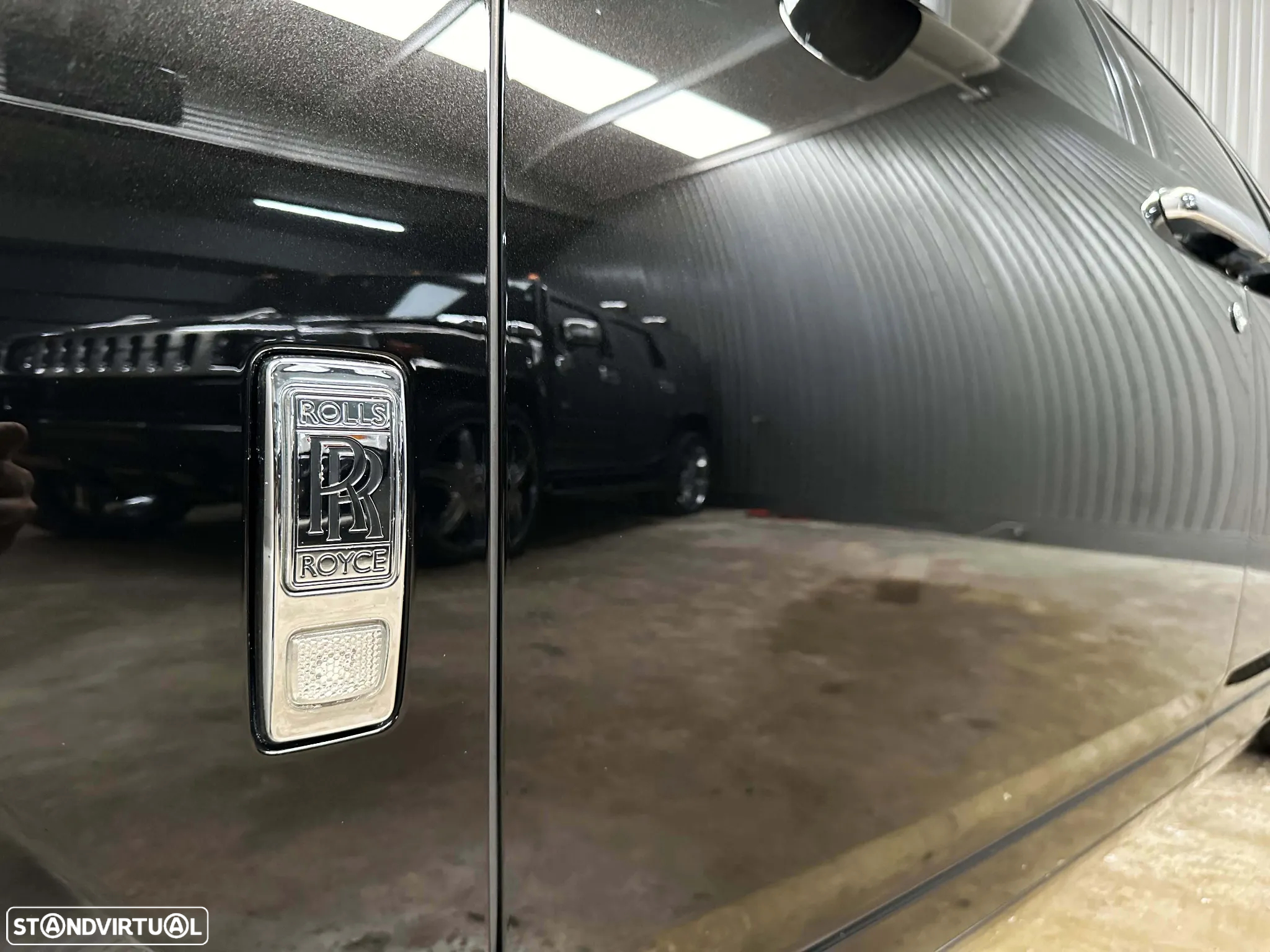Rolls Royce Ghost - 54