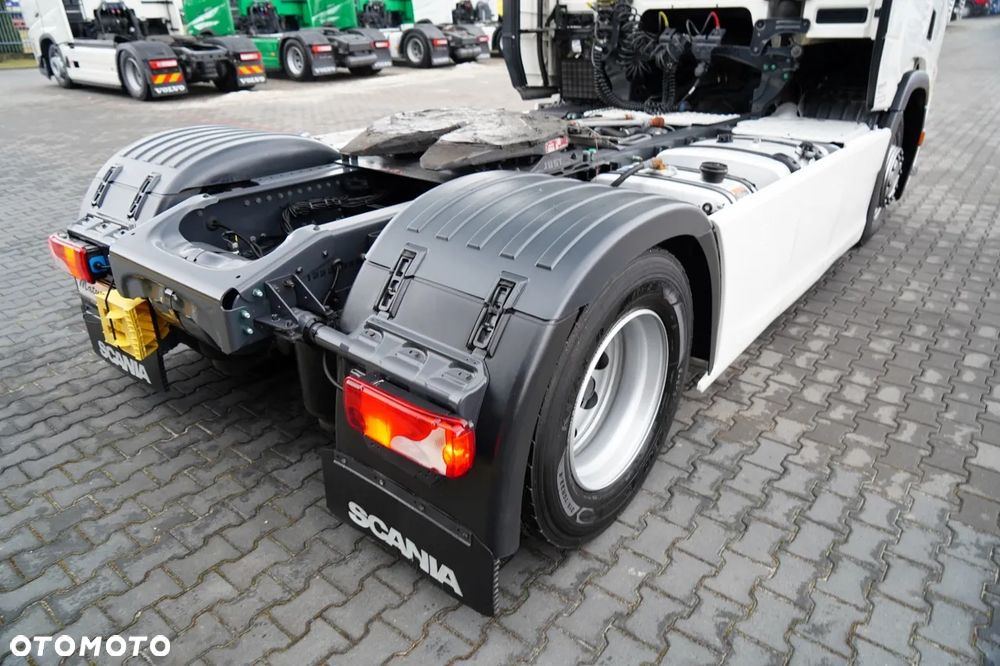 Scania R 450 / HYDRAULIKA / RETARDER / KLIMA POSTOJOWA / PO ZŁOTYM KONTRAKCIE / 2 ZBIORNIKI PALIWA - 15