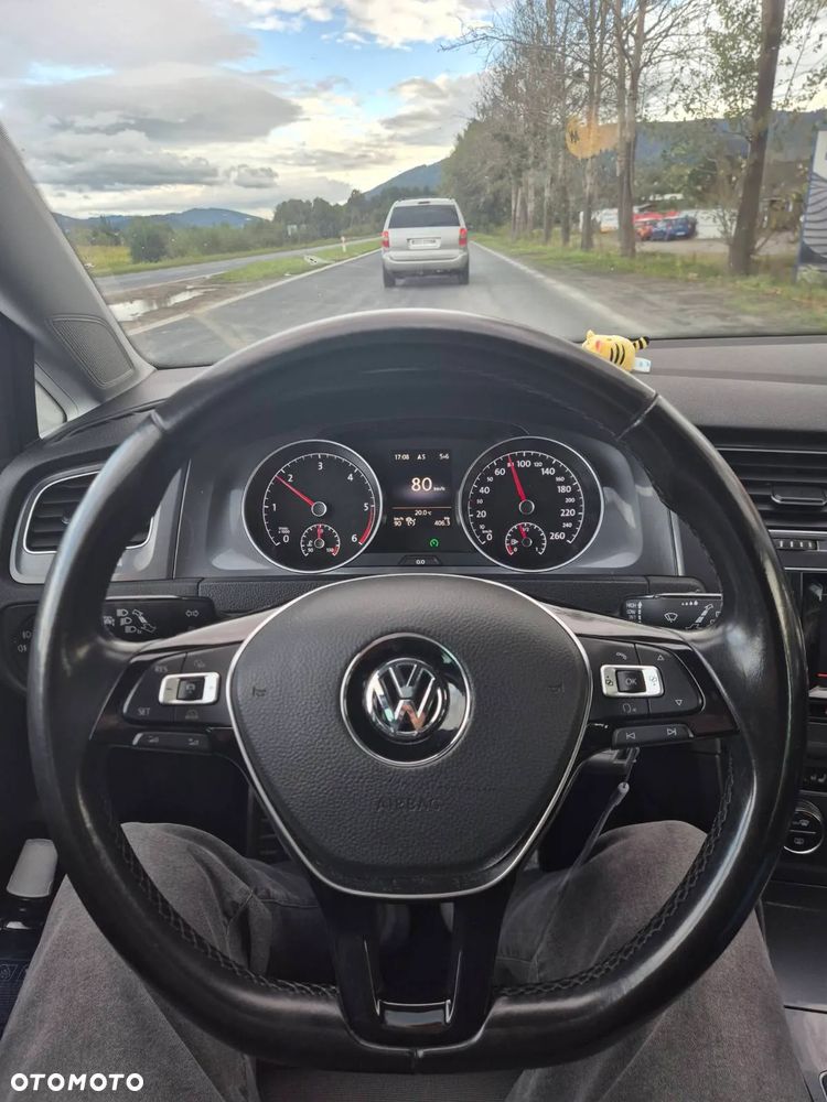 Volkswagen Golf 1.6 TDI BMT Highline - 11