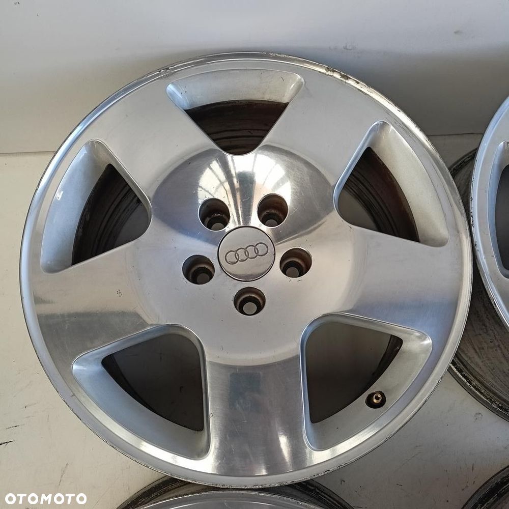 Alufelgi 5x112 17 Audi A6 C5 4B3601025H 4szt (F6433) - 2