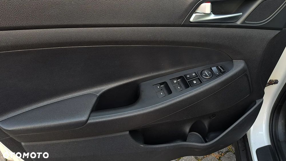 Hyundai Tucson - 12