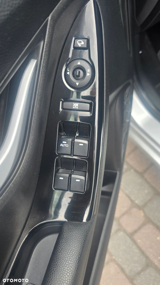 Hyundai ix20 1.4 Trend - 9