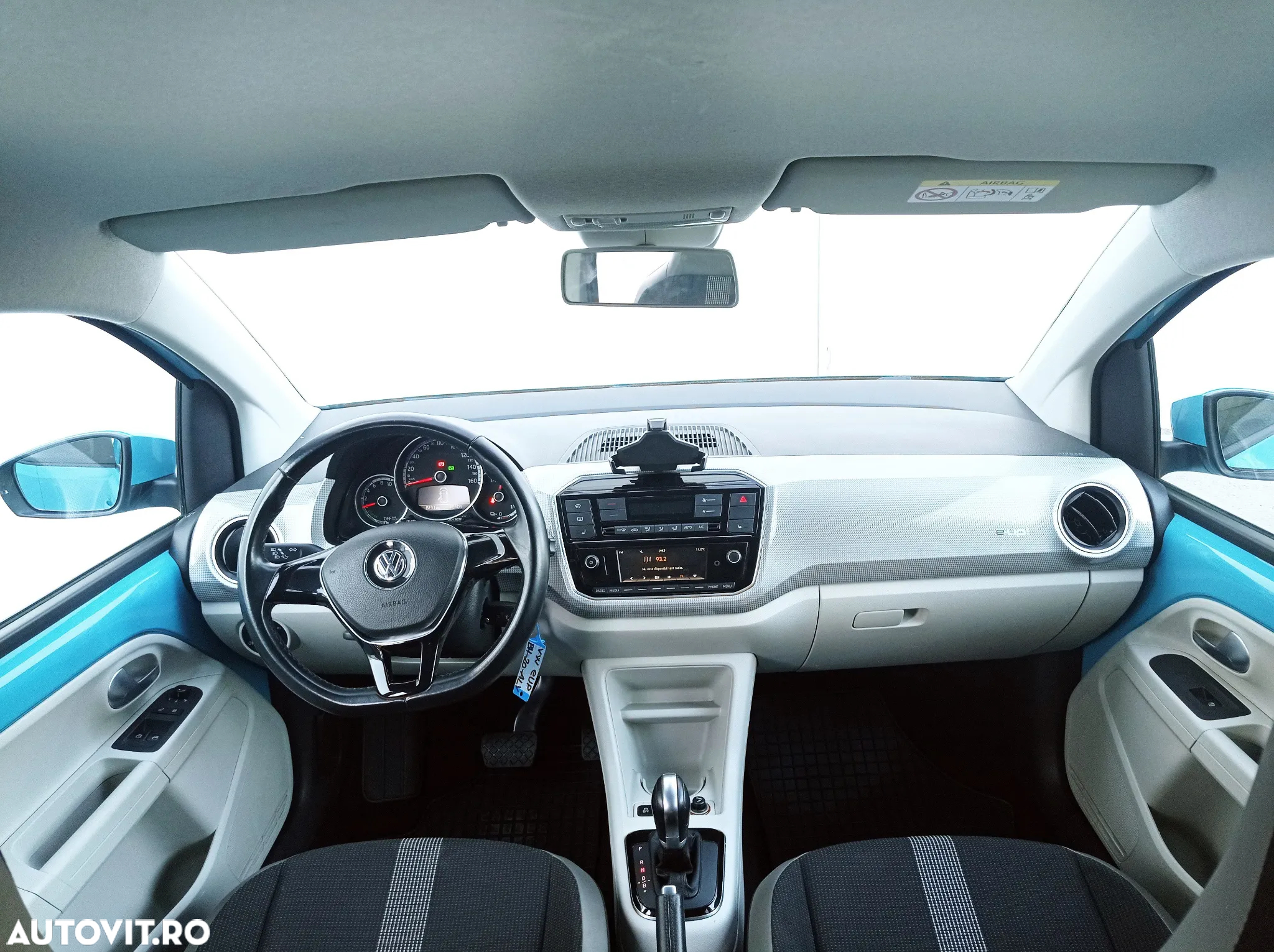 Volkswagen up! e-up! - 14
