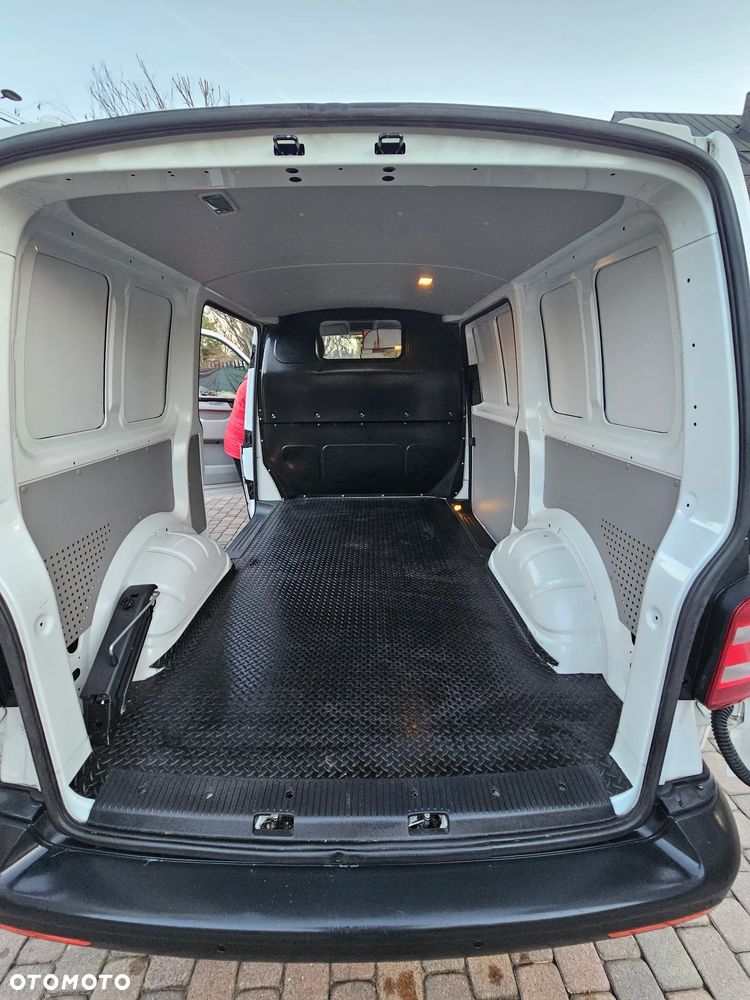 Volkswagen Transporter T6 - 18
