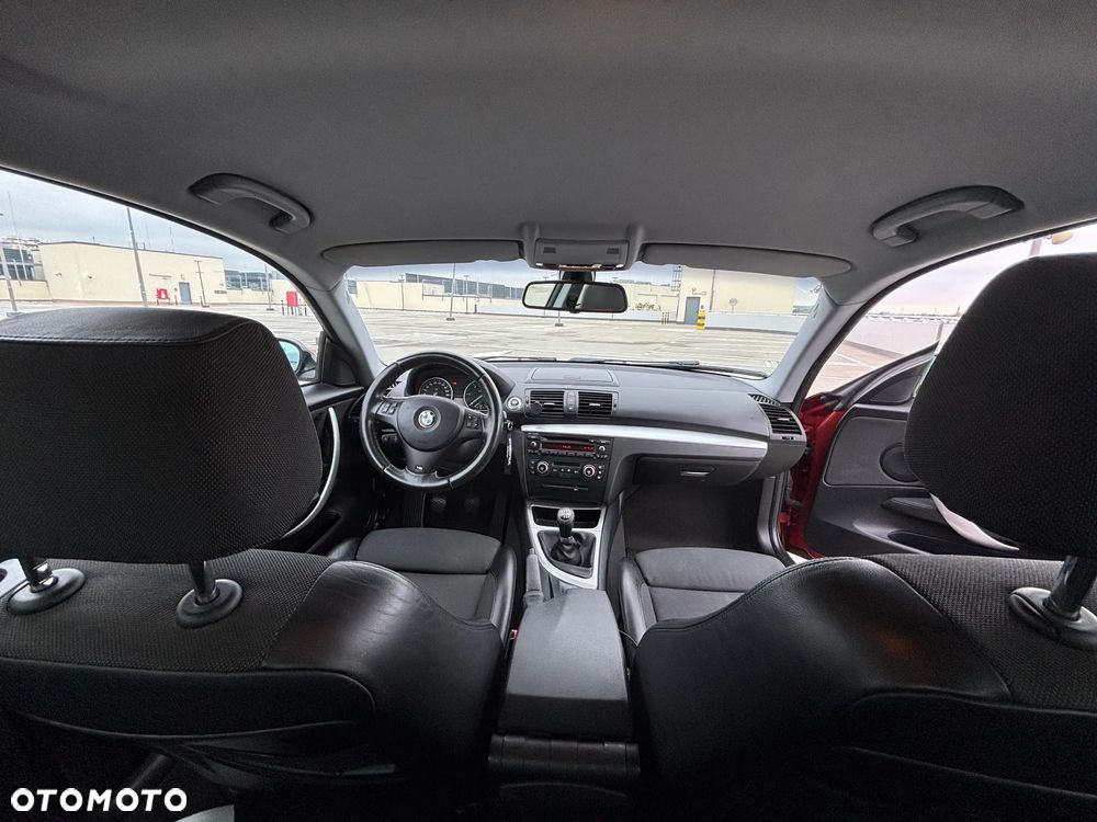 BMW Seria 1 123d - 18