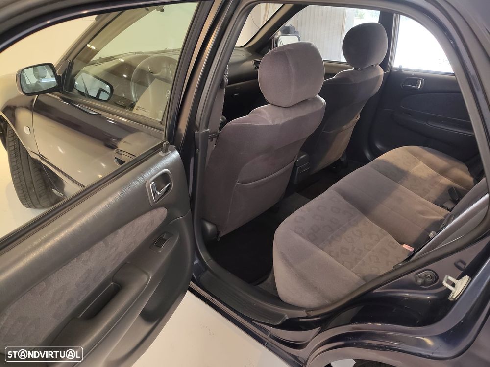 Toyota Corolla S/D 1.4 Sol TA - 16