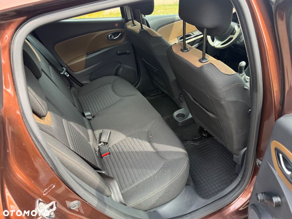 Renault Clio - 19