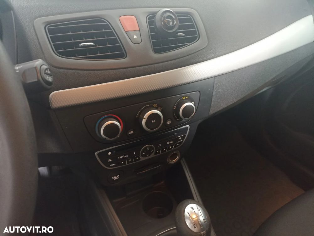 RENAULT Megane 2010 — imagine 13