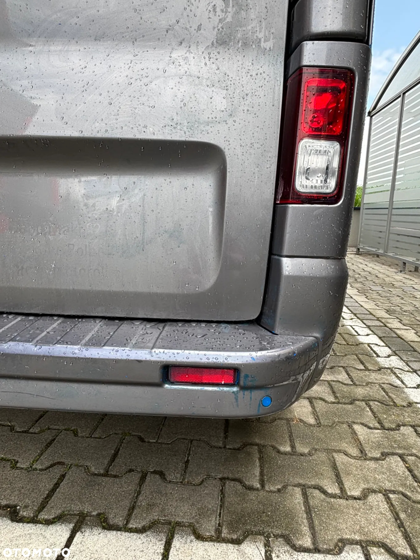 Opel Vivaro - 2