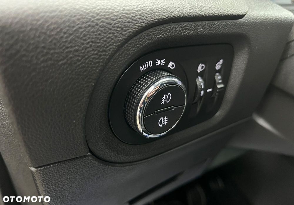 Opel Grandland X - 31