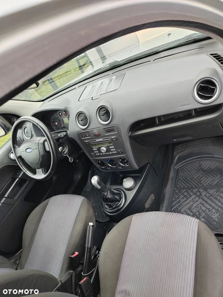 Ford Fusion 1.4 Elegance - 5