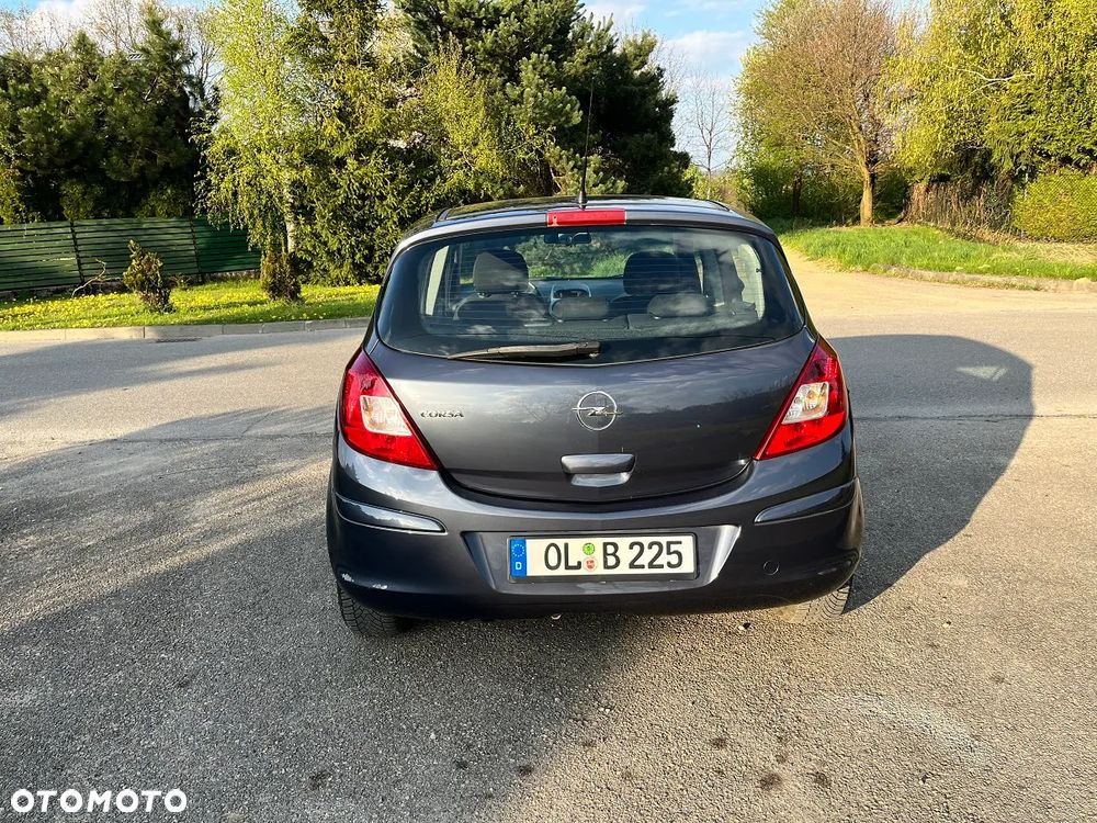 Opel Corsa 1.2 16V Edition - 9