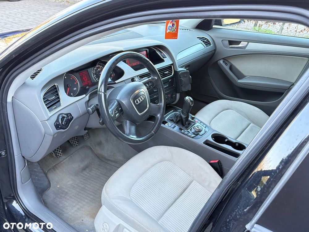 Audi A4 Limousine 2.0 TDI - 17