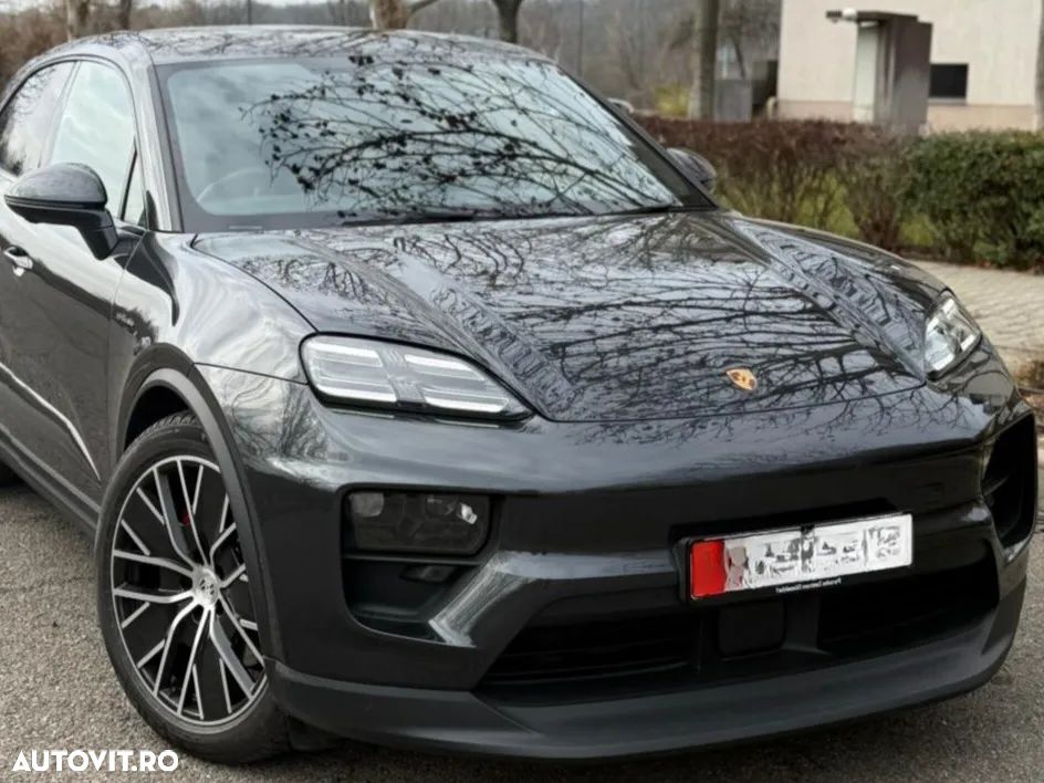 Porsche Macan 4S 100 kWh - 1