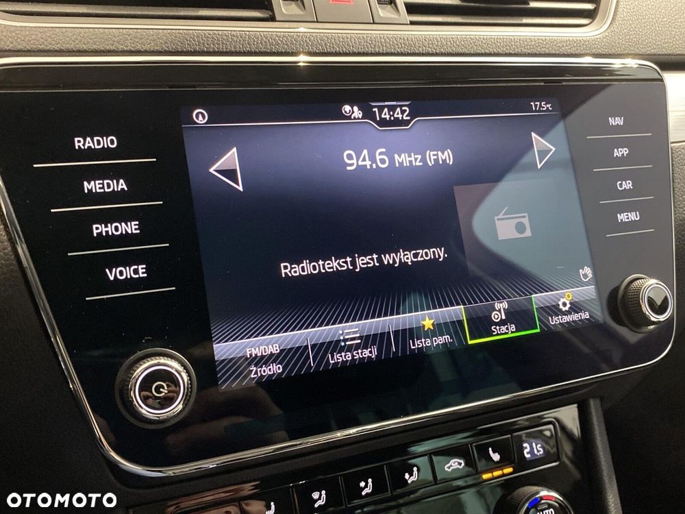 Skoda Superb 1.5 TSI Ambition DSG - 27