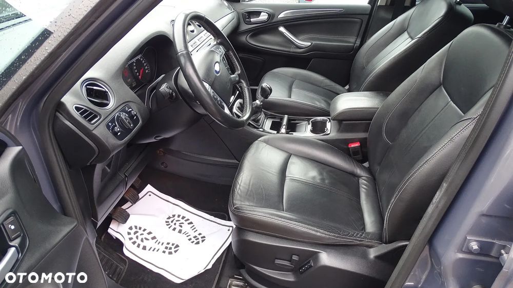 Ford S-Max 2.0 TDCi DPF Titanium - 10