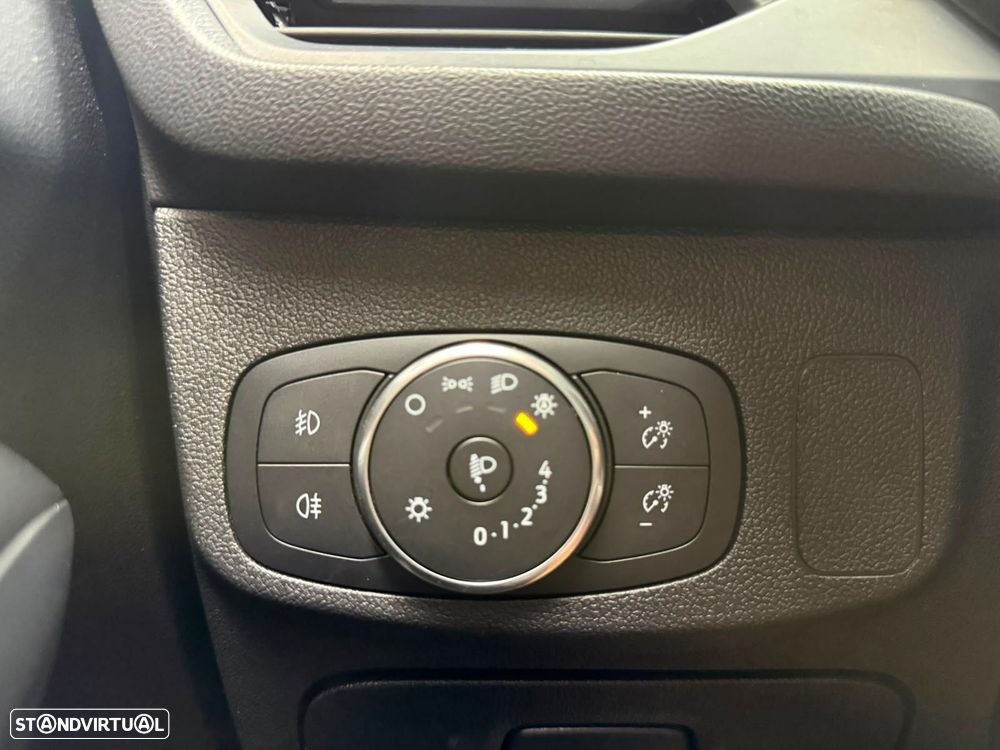Ford Focus SW 1.5 TDCi EcoBlue Business - 15
