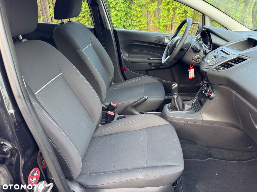 Ford Fiesta 1.0 EcoBoost Start-Stop Champions Edition - 11