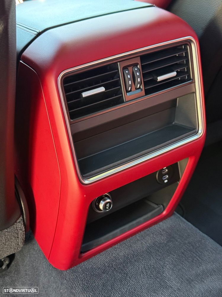 Porsche Cayenne E-Hybrid Platinum Edition - 12