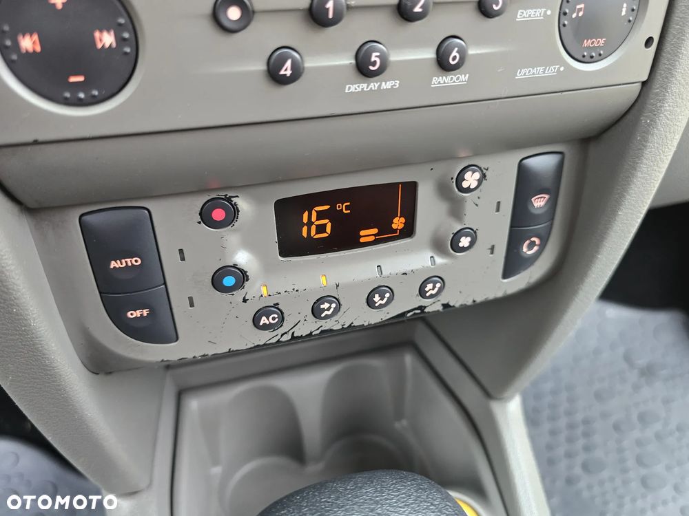 Renault Thalia 1.6 16V All Inclusive - 17