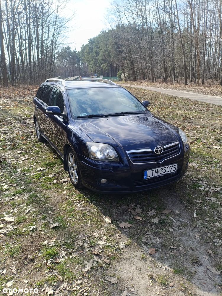 Toyota Avensis 2.0 D-4D - 7