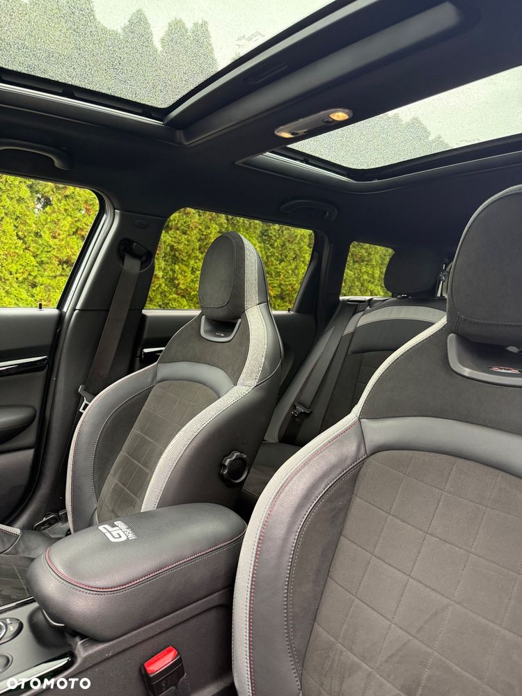 MINI John Cooper Works - 10