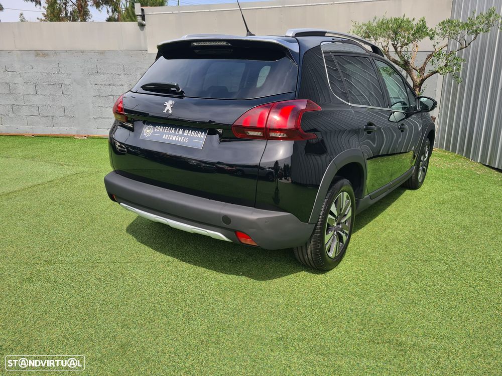 Peugeot 2008 1.6 BlueHDi Allure - 3