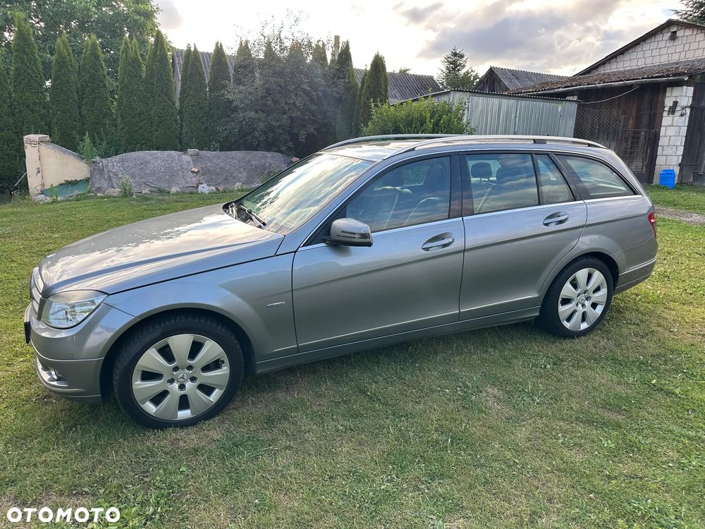 Mercedes-Benz Klasa C 200 CDI BlueEff Avantgarde - 3