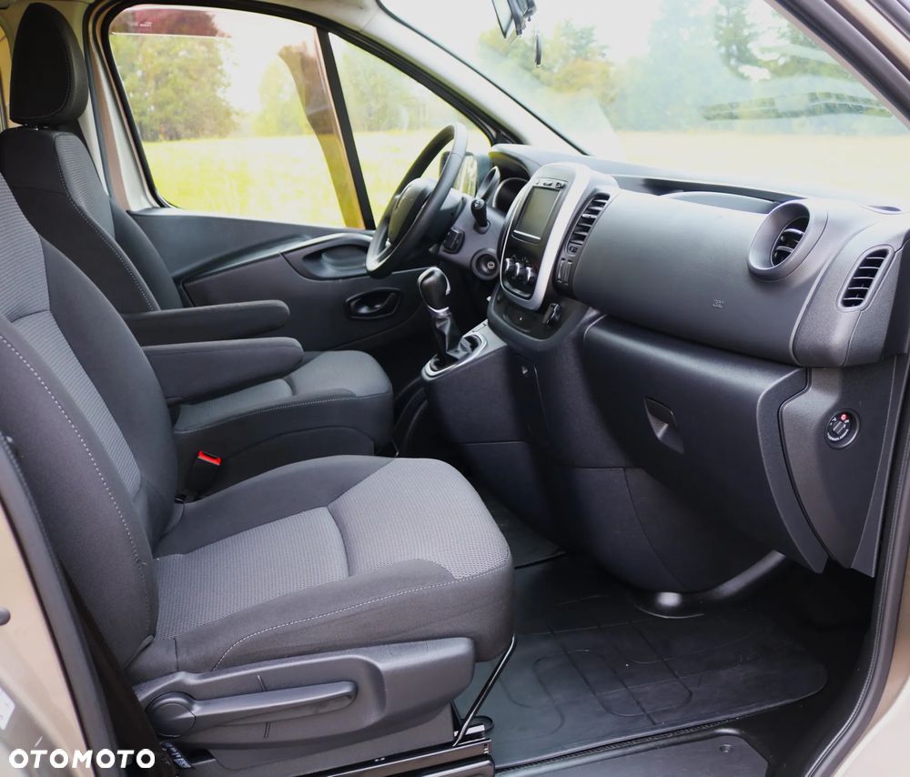 Renault Trafic - 14